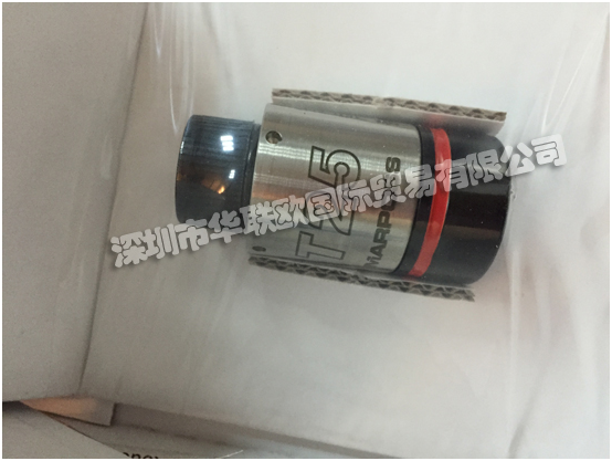 MARPOSS測量儀：馬波斯提供不同種類的傳感器 (噪聲, 加速, 壓力, 位移, 功率等) 以監(jiān)控磨削工藝過程. 噪聲傳感器因可探測出最小聲變化, 加速傳感器可探測出不平衡的砂輪或異常滾動導(dǎo)致的震動并進行及時的補償(自動平衡)或發(fā)出預(yù)防性維護警報，用于檢查加工主軸和修正主軸的功率、位移及壓力的傳感器是以預(yù)防和過程檢測為目的的進一步檢測系統(tǒng)。