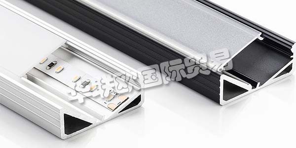 ELEKTRA創新的LED照明。靈活的照明方案。高品質的產品種類?，F代功能。