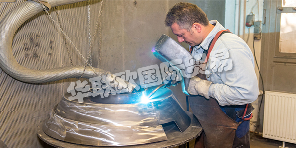 FELDPAUSCH自60多年前一直致力于為各個行業(yè)領域開發(fā)創(chuàng)新的喂料技術(shù)。