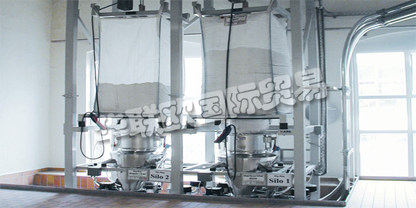 德國(guó)AZO主要產(chǎn)品:AZO螺桿泵、旋轉(zhuǎn)式篩分機(jī)等。AZO集團(tuán)在自動(dòng)化原材料處理方面,是世界上經(jīng)驗(yàn)最豐富的公司之一。他們擁有1000多名員工,他們對(duì)自己的工作充滿熱情,并利用他們豐富的知識(shí)和豐富的工廠工程和建筑經(jīng)驗(yàn)積累了70多年的經(jīng)驗(yàn),為您開(kāi)發(fā)高效,可持續(xù)的解決方案。